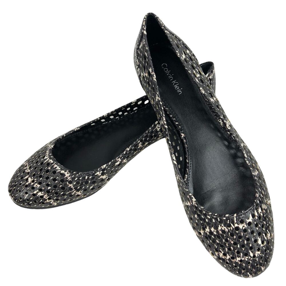 Calvin Klein Saphire Speckled Snake Sz 9M Cream/Black Laser Cut BalletFlat Shoes